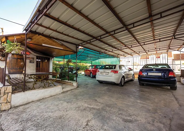 Ul Ftudmana Apartman *